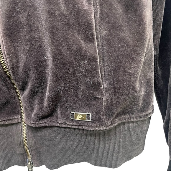 Brown Velour Nike Sportswear Zip Up Jacket Size Medium - Picture 3 of 9